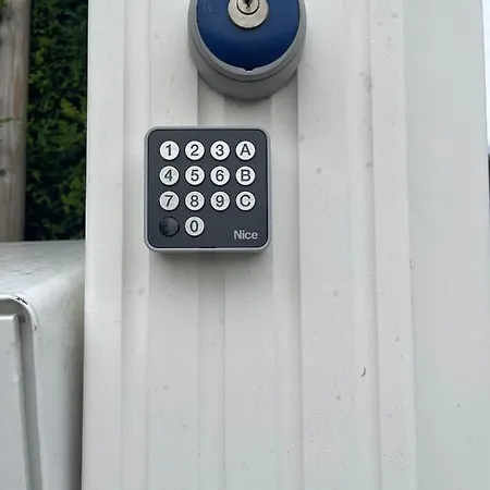 Jardin Privé 1 3*